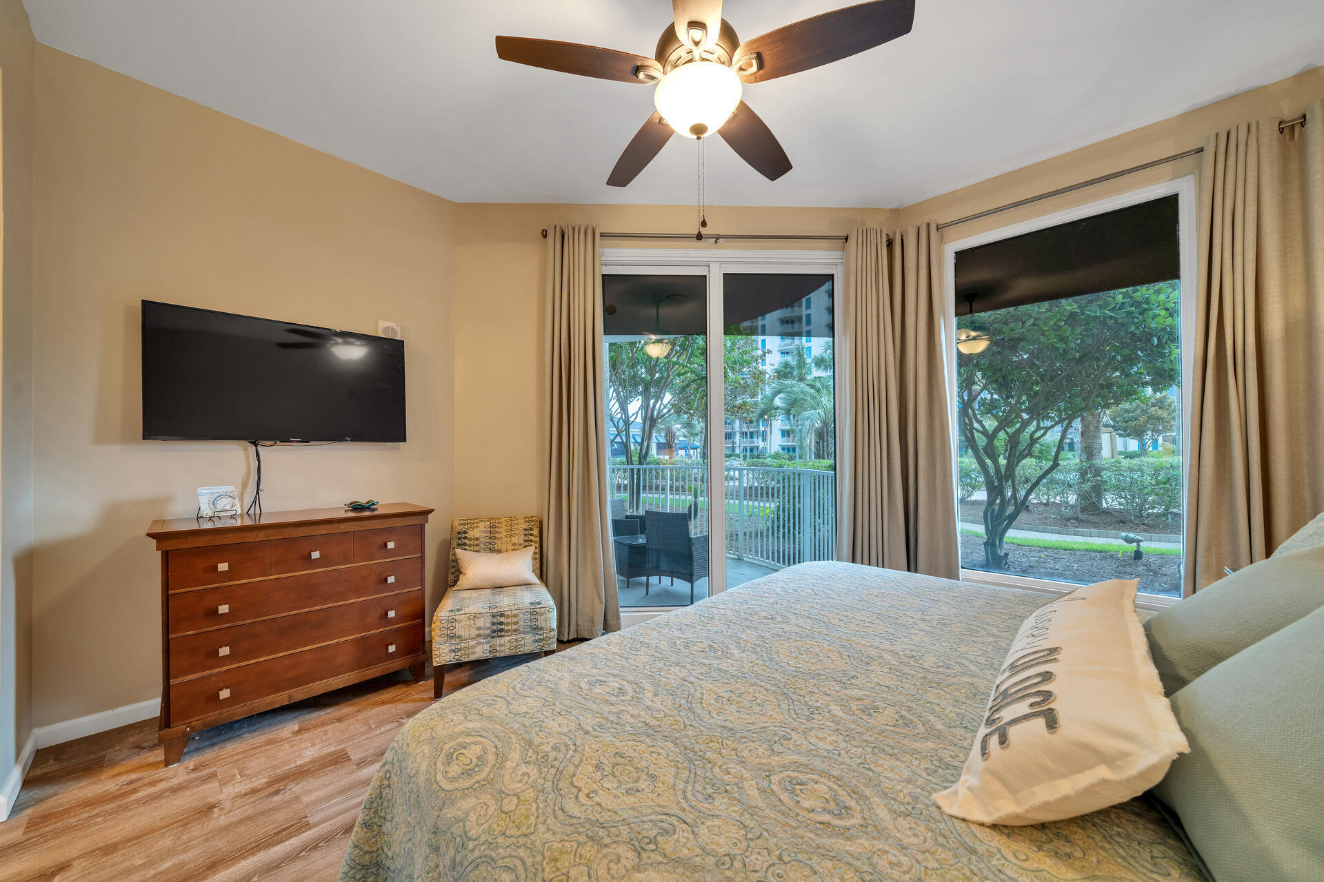 THE PALMS OF DESTIN - Residential