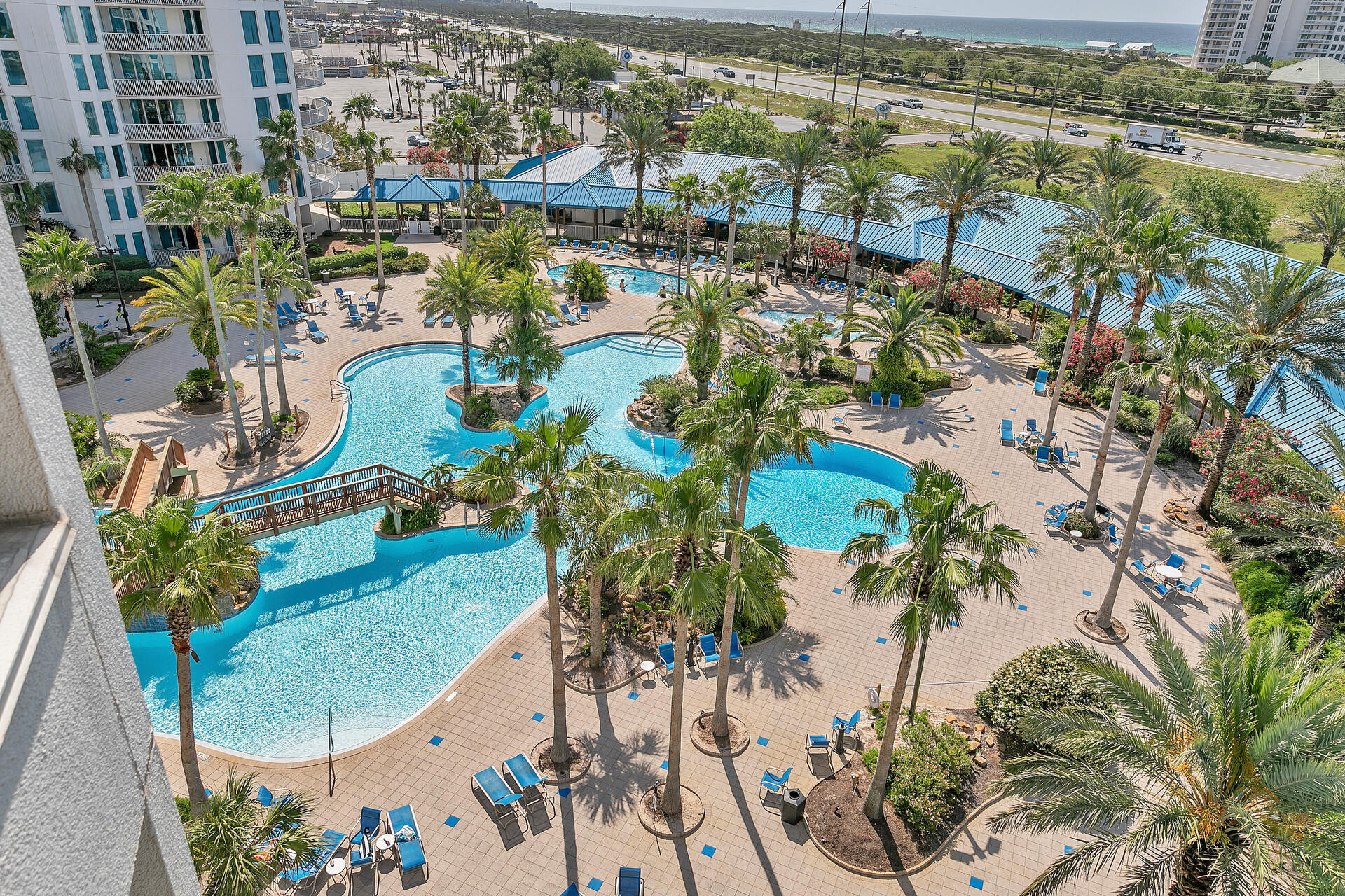 THE PALMS OF DESTIN - Residential