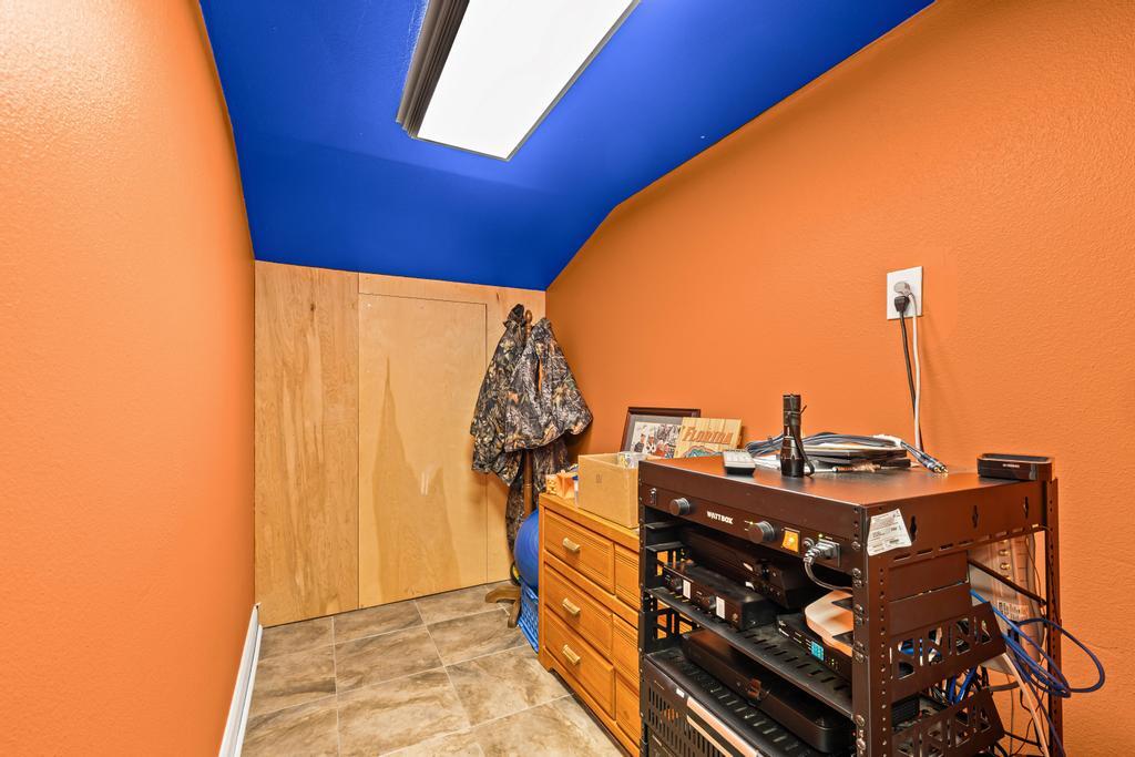 NONESUCH WAY - Residential