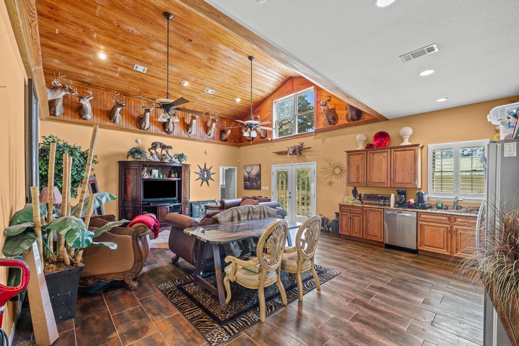 NONESUCH WAY - Residential