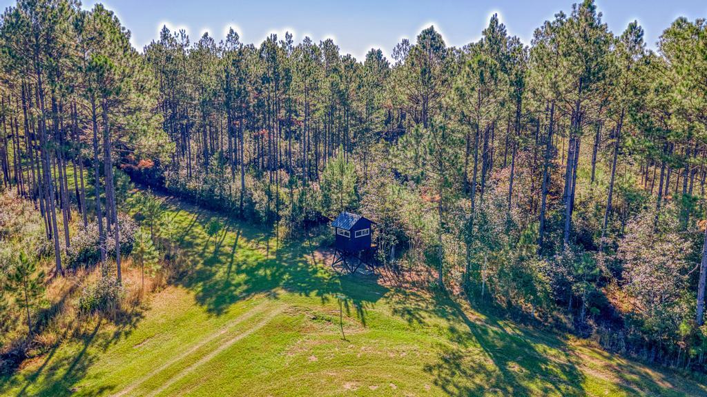 NONESUCH WAY - Residential