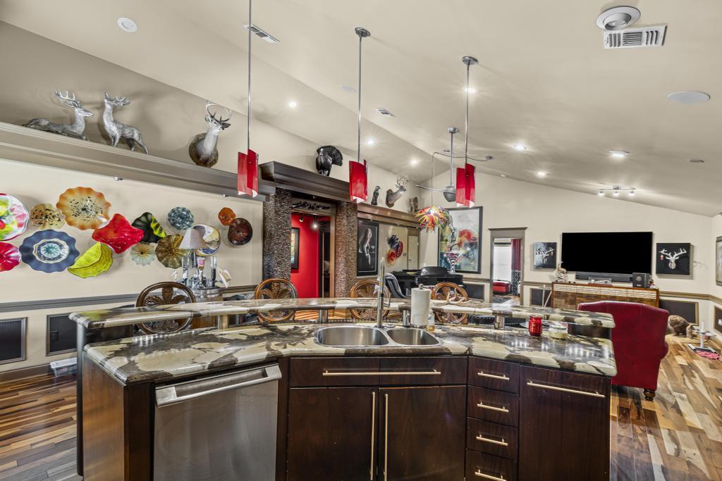 NONESUCH WAY - Residential