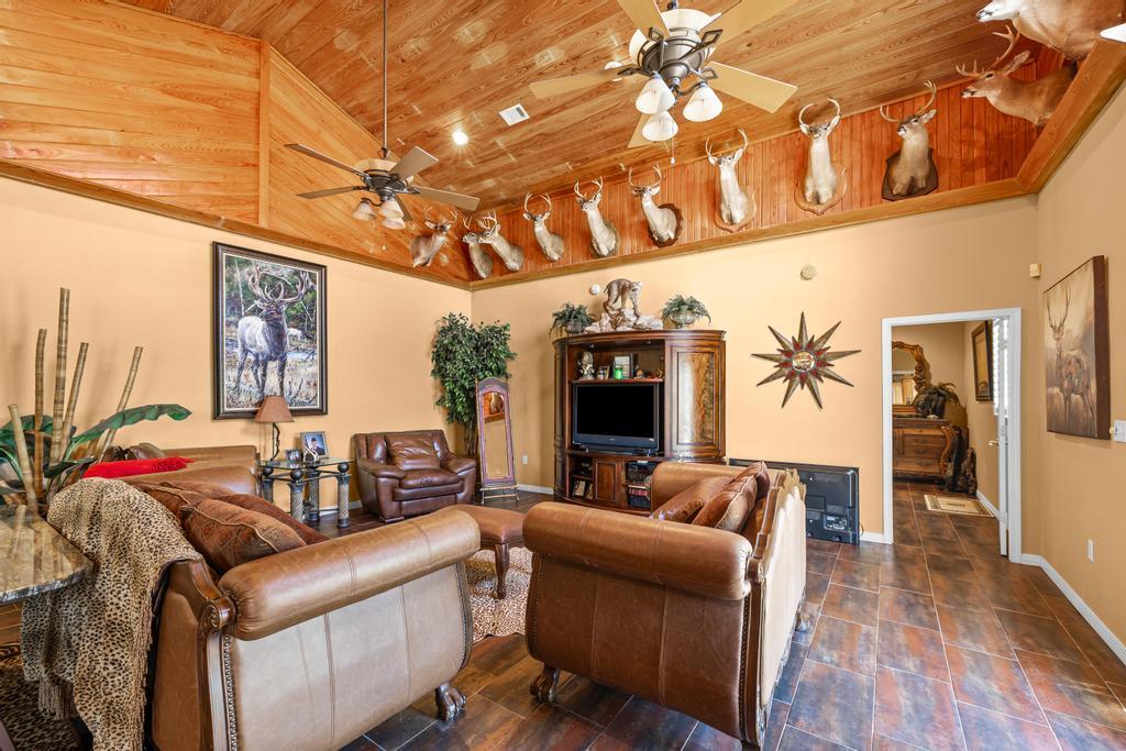 NONESUCH WAY - Residential