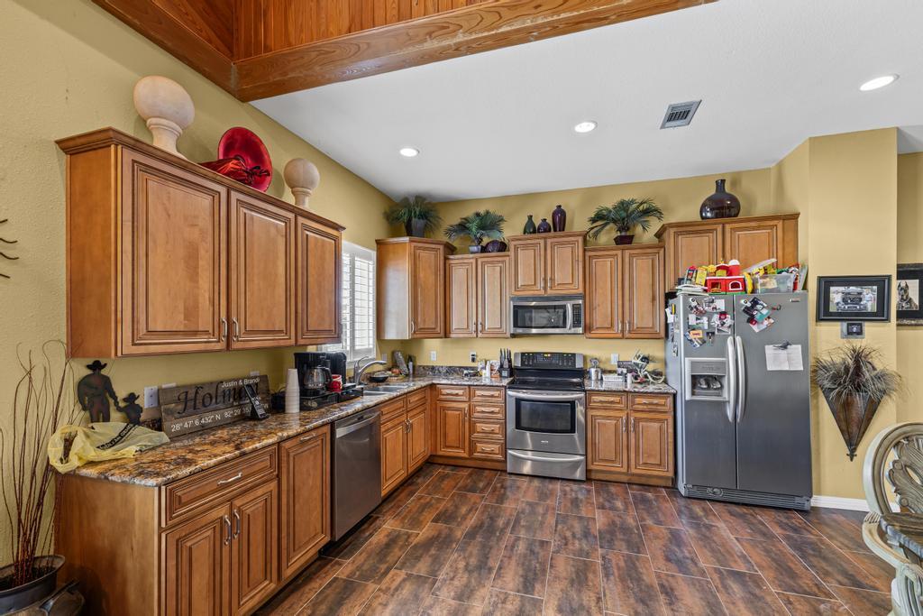 NONESUCH WAY - Residential