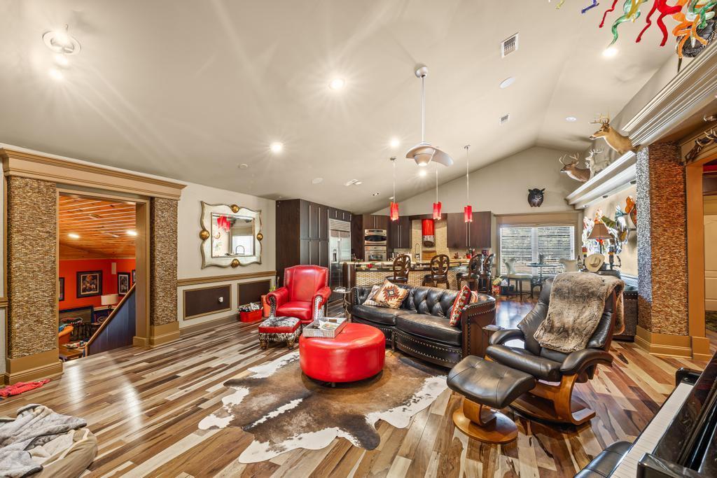 NONESUCH WAY - Residential