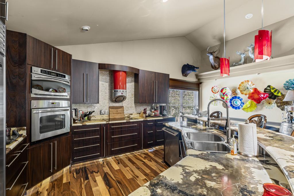 NONESUCH WAY - Residential