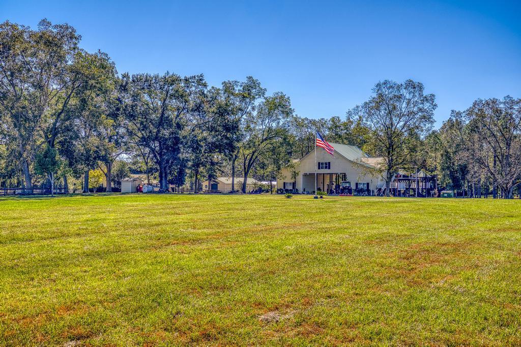 NONESUCH WAY - Residential