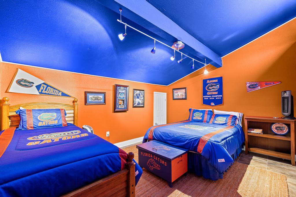 NONESUCH WAY - Residential