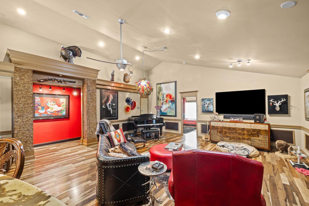 NONESUCH WAY - Residential