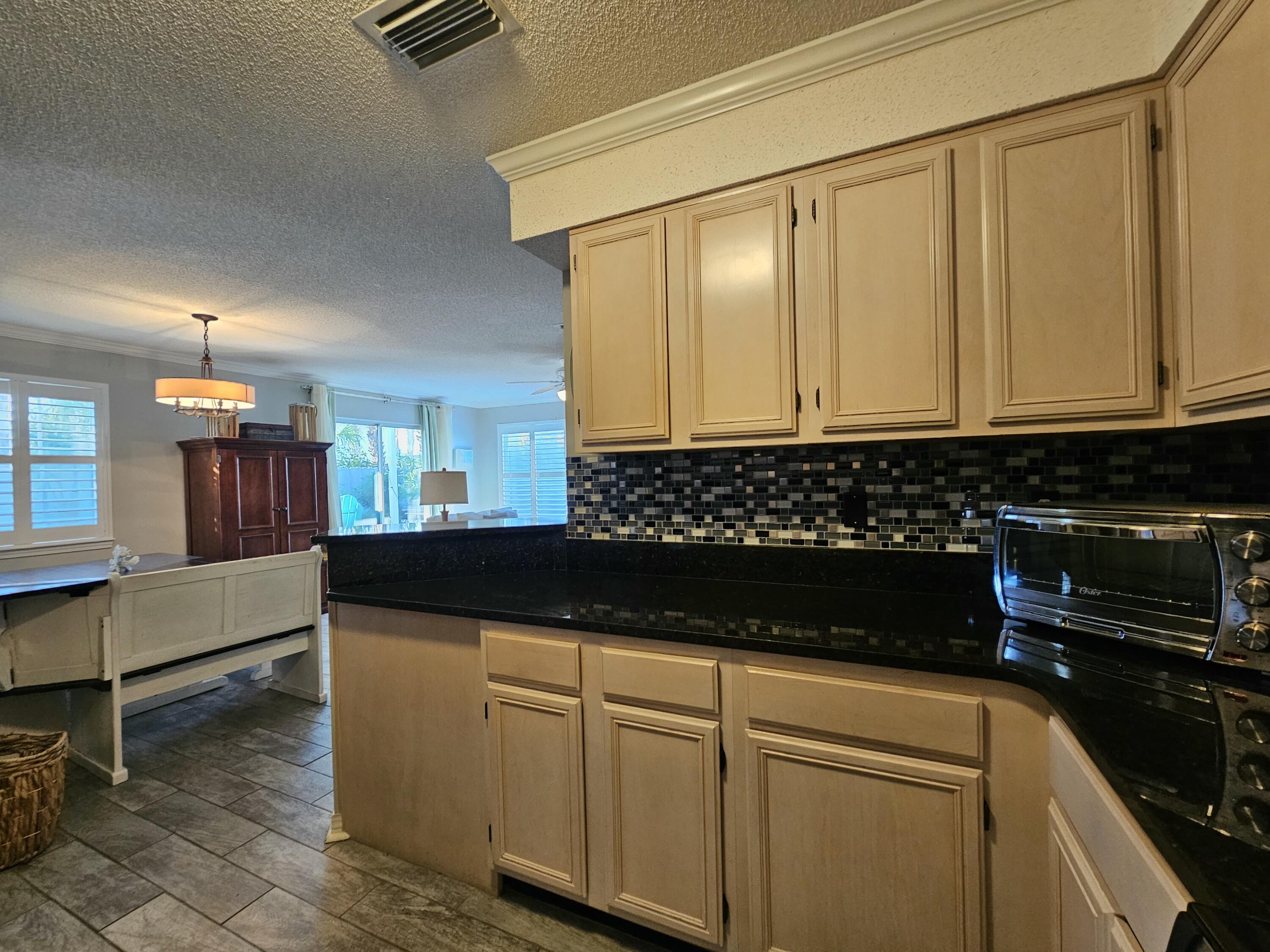 DESTIN SANDS CONDO - Residential Lease