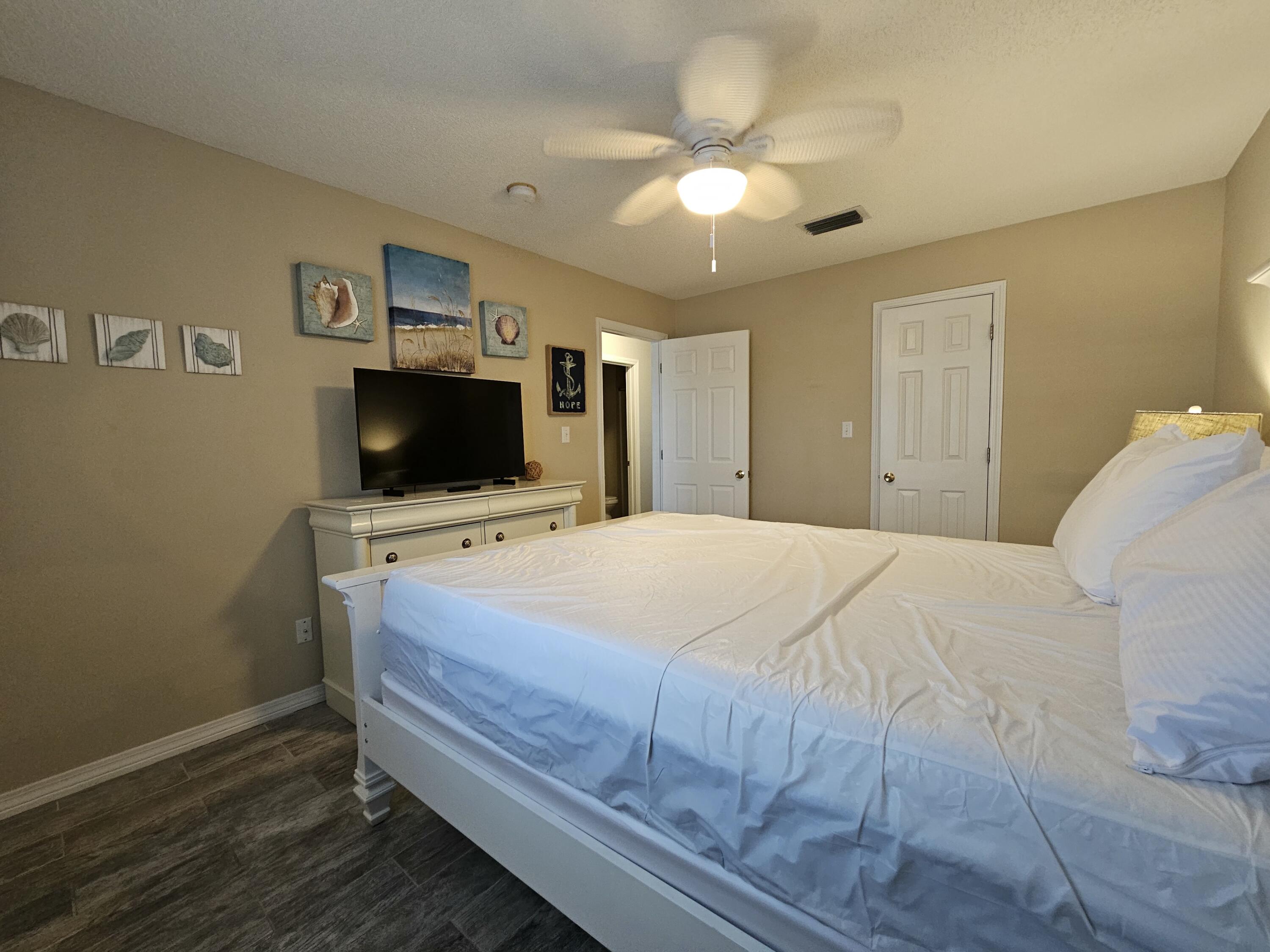 DESTIN SANDS CONDO - Residential Lease