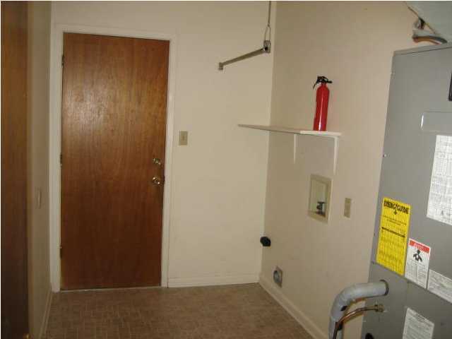 BERKSHIRE WOODS - Residential Lease