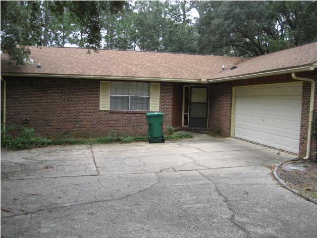 BERKSHIRE WOODS - Residential Lease