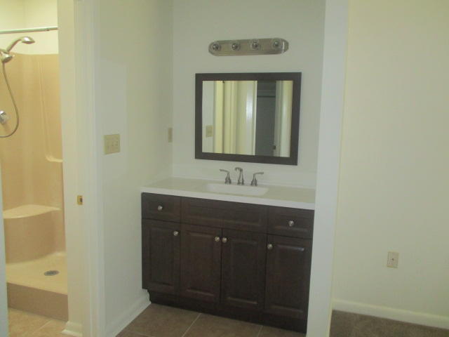 BERKSHIRE WOODS - Residential Lease