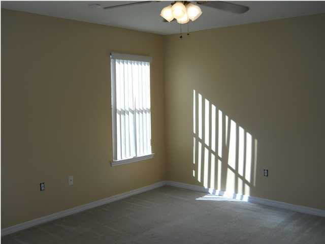 SUGAR CREEK S/D - Residential Lease