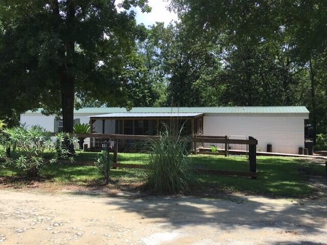 MAGNOLIA BAYE - Residential