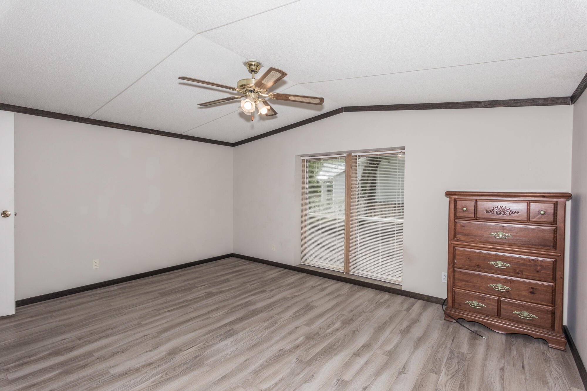 MAGNOLIA BAYE - Residential