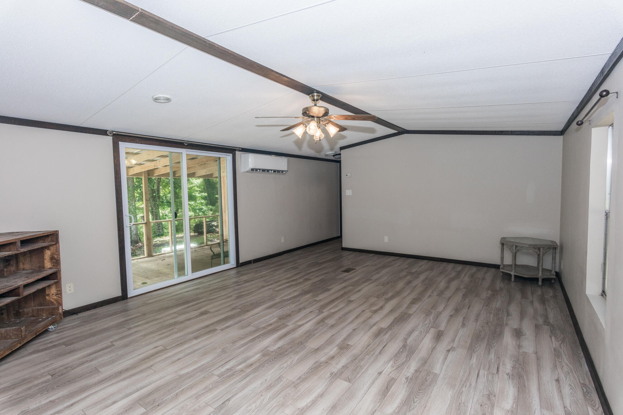 MAGNOLIA BAYE - Residential