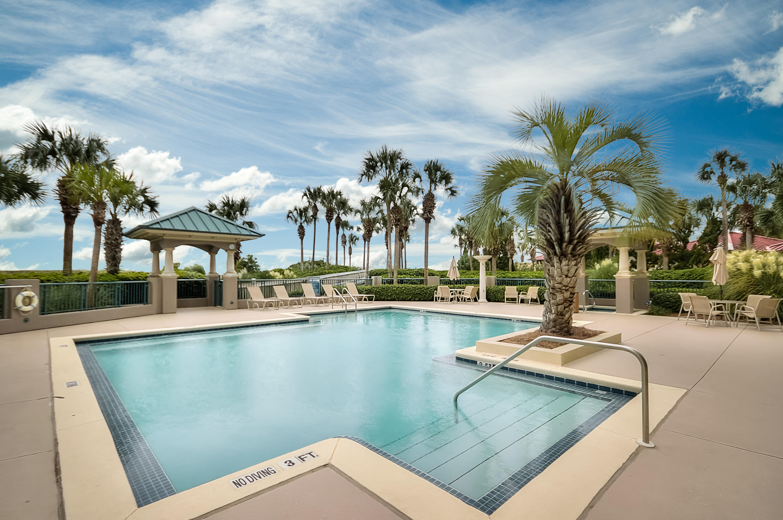 SOUTHWINDS III - Residential