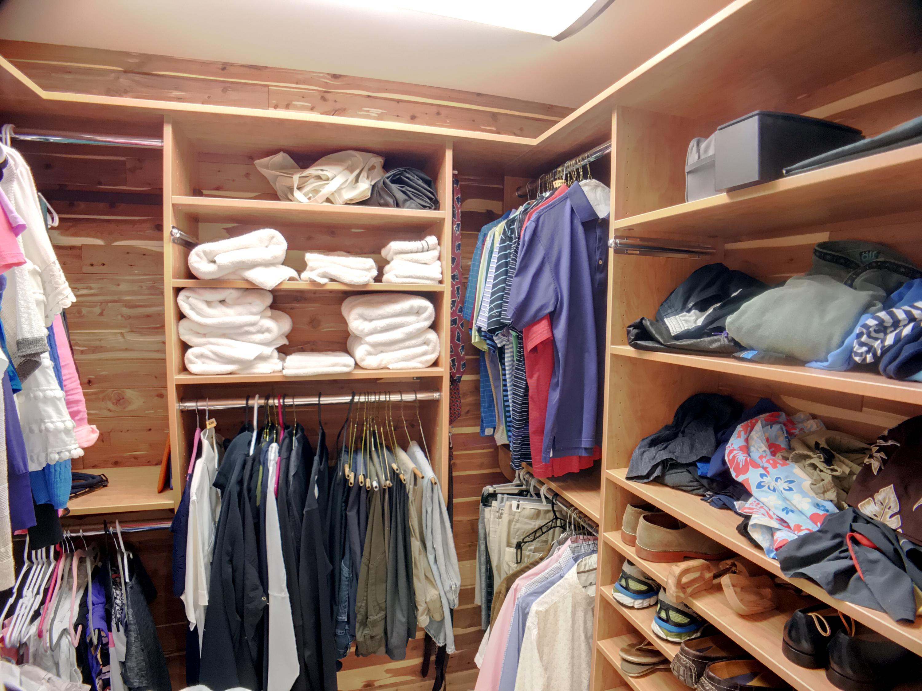 SOUTHWINDS III - Residential