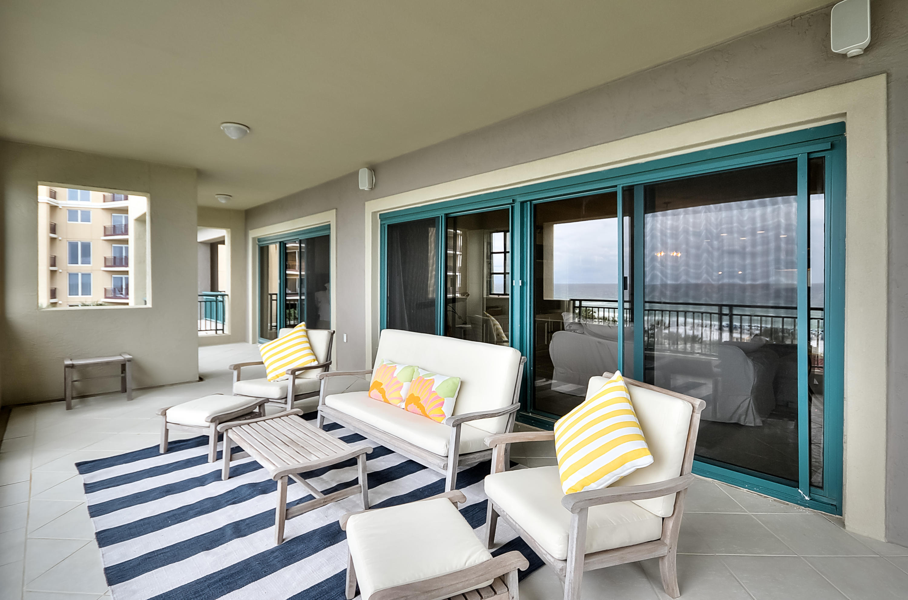 SOUTHWINDS III - Residential