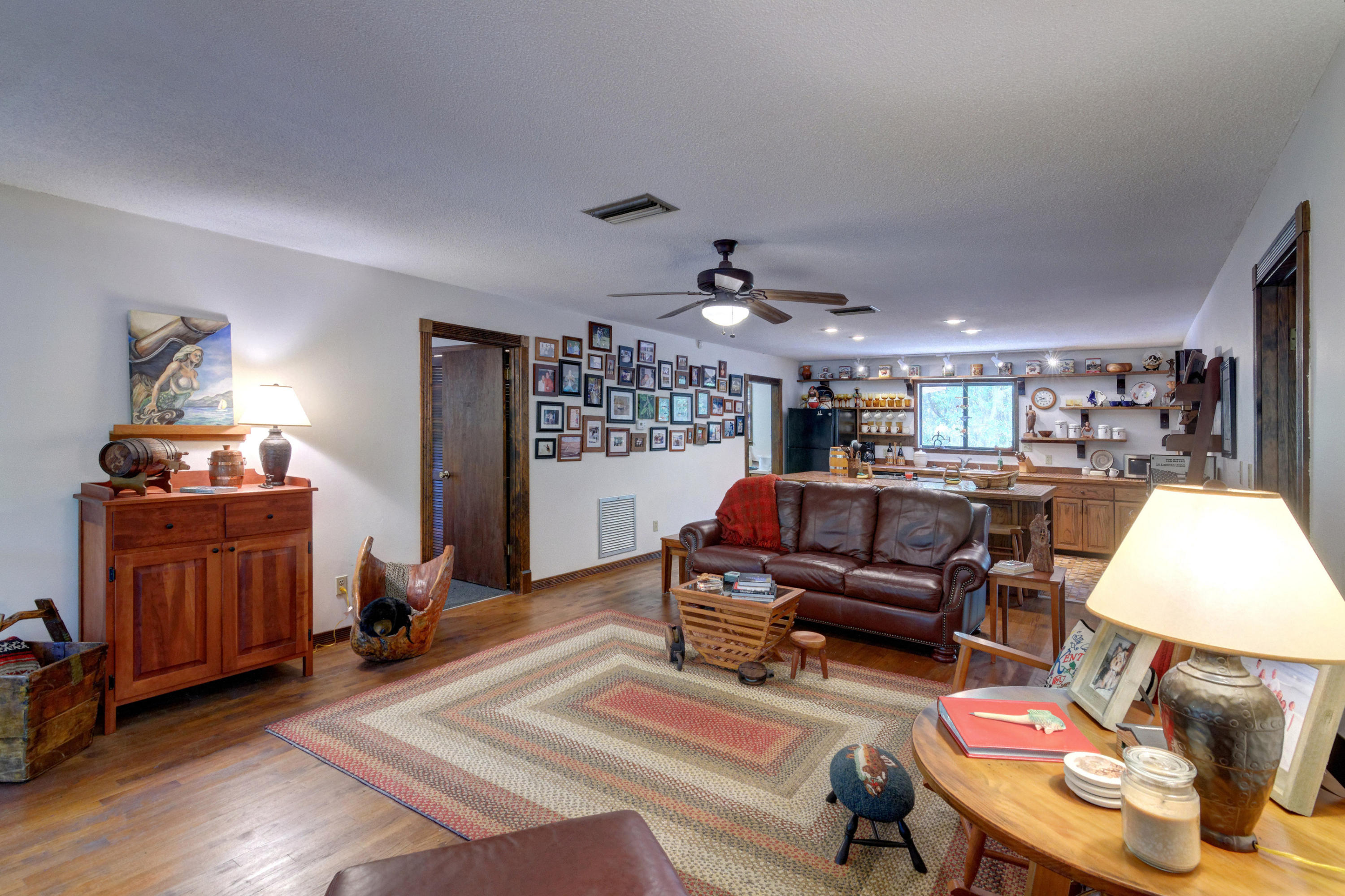 NO RECORDED SUBDIVISION - Residential