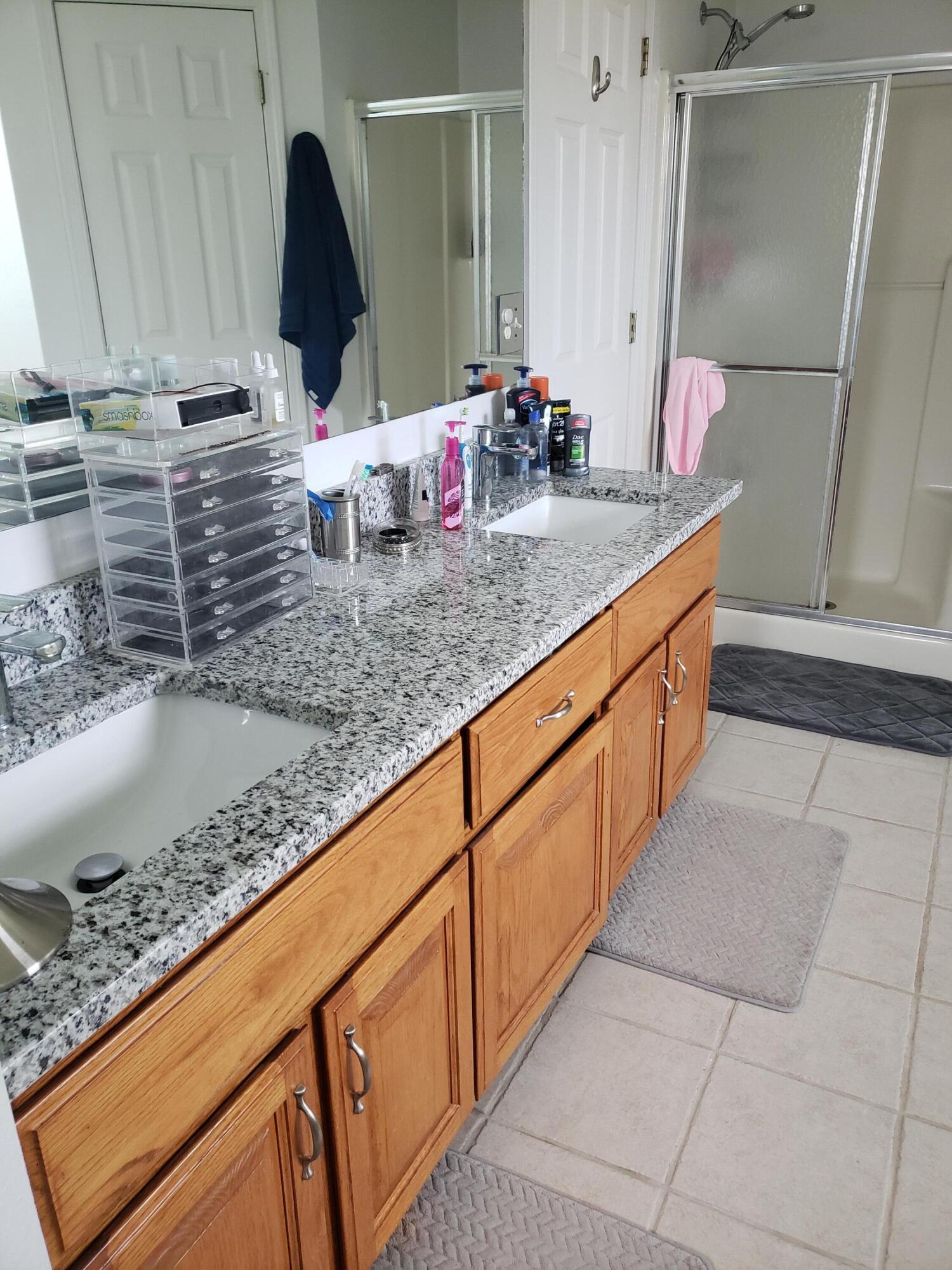 VILLA DANIELLE - Residential Lease