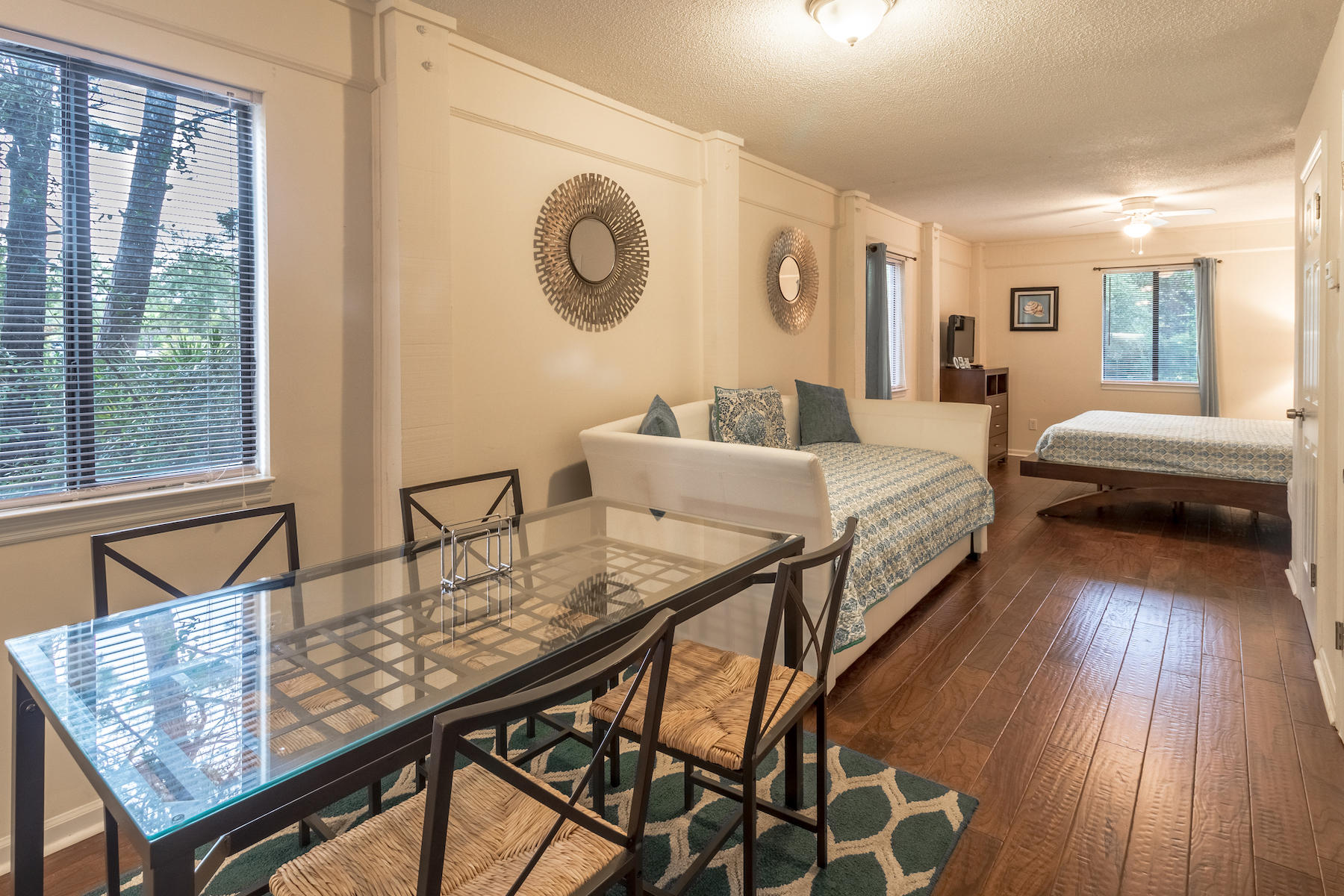 WHITE SUGAR ESTATES - Residential