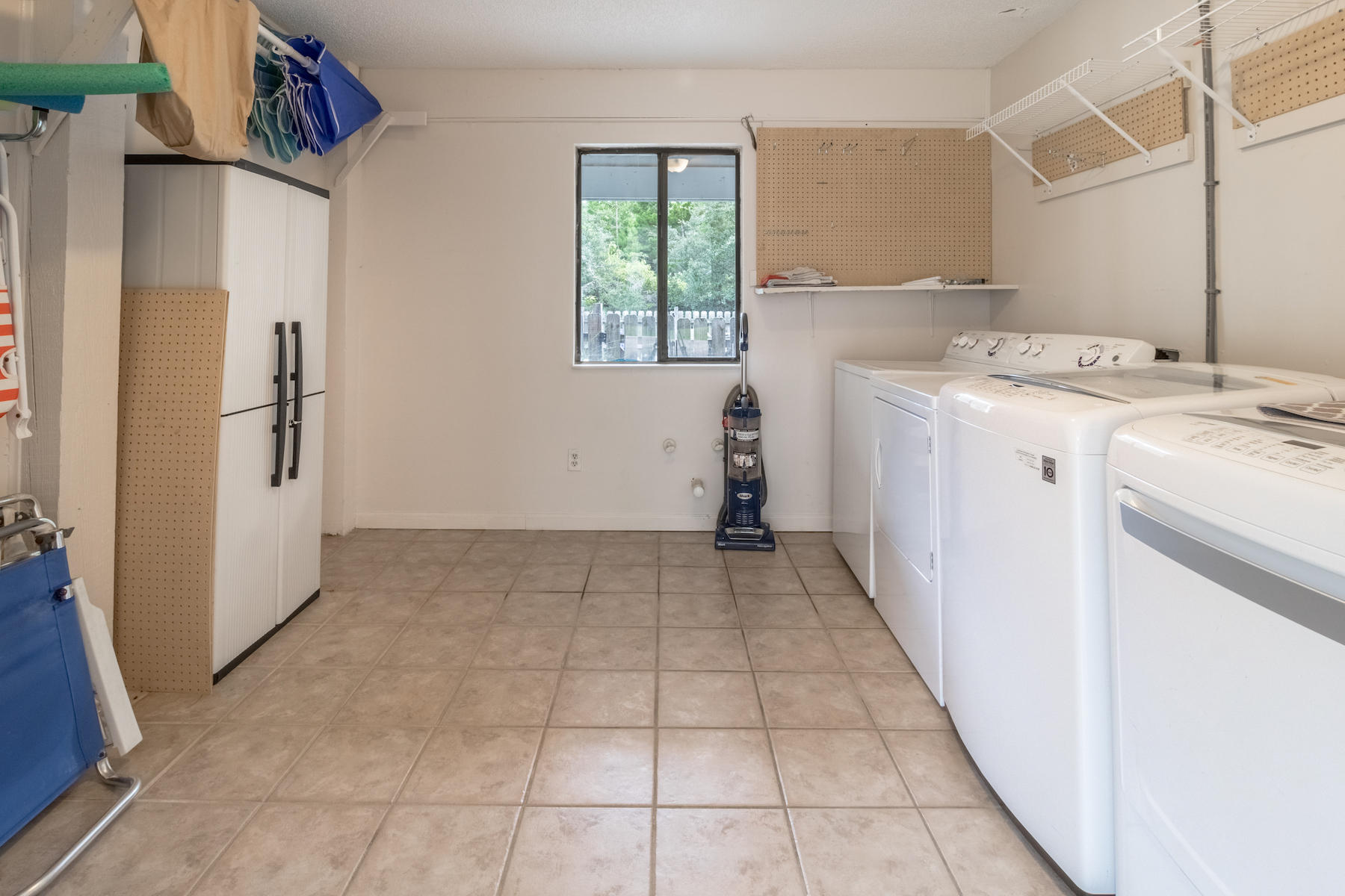 WHITE SUGAR ESTATES - Residential