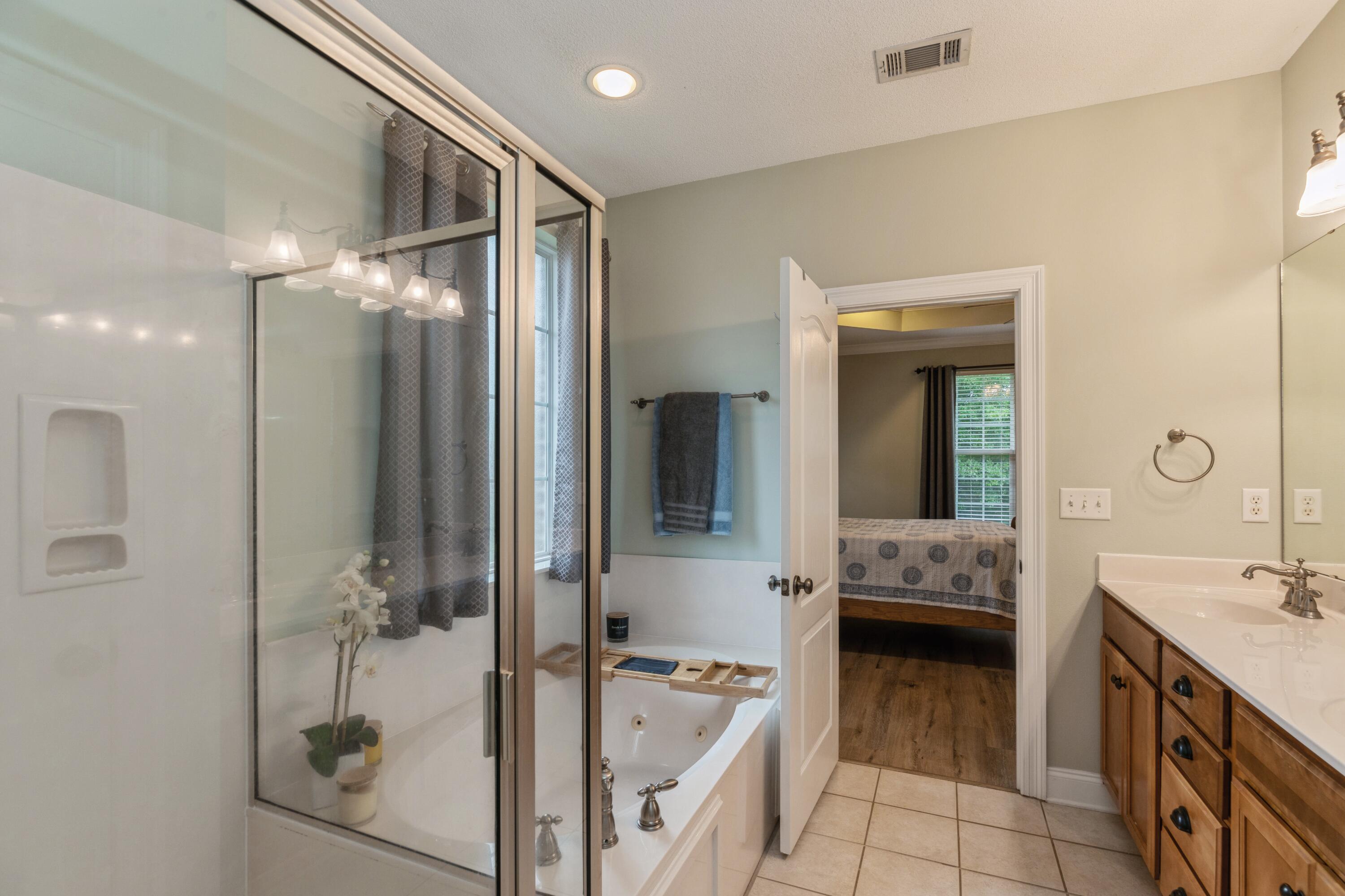 SHADOW PINES - Residential