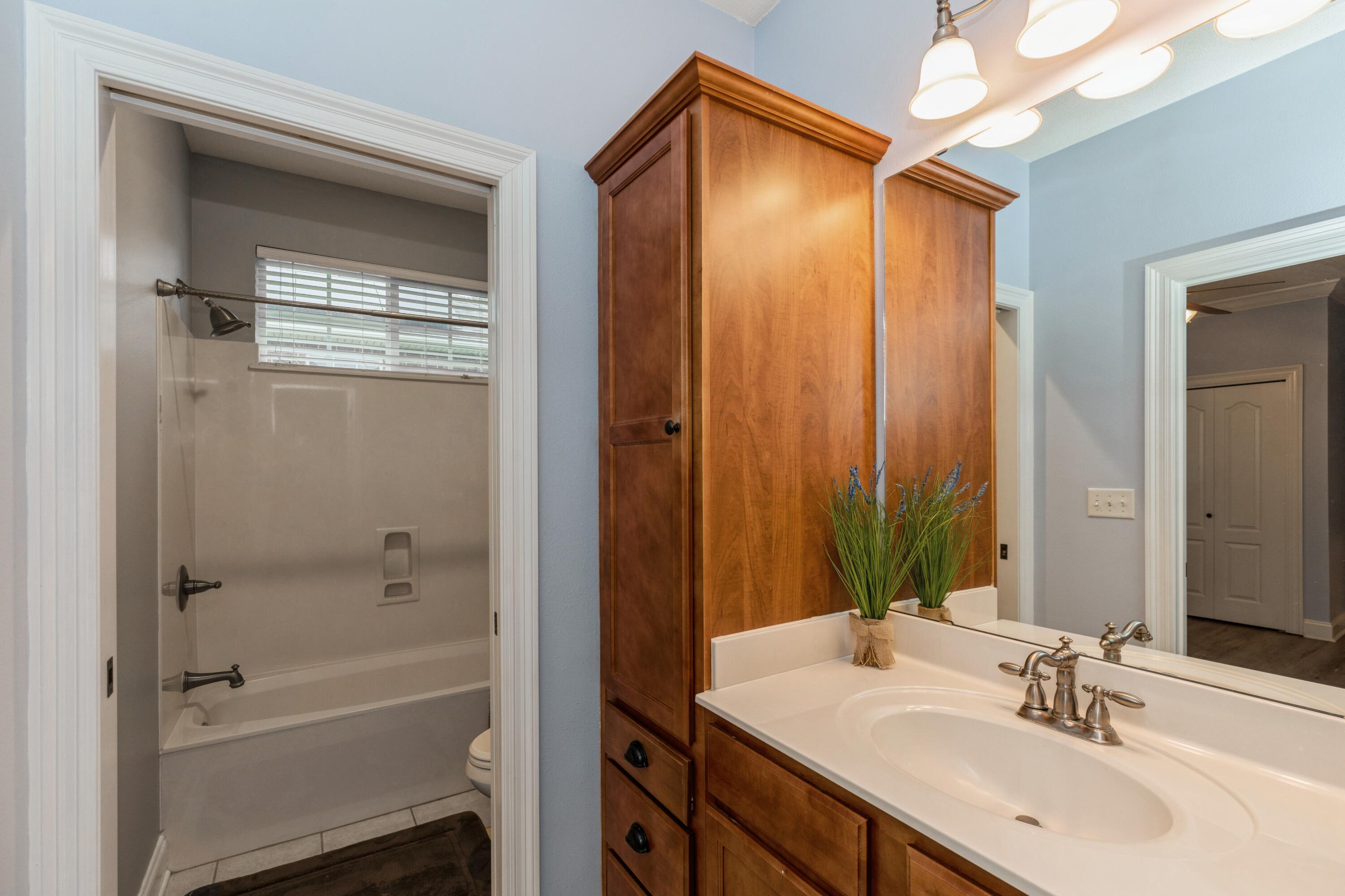 SHADOW PINES - Residential