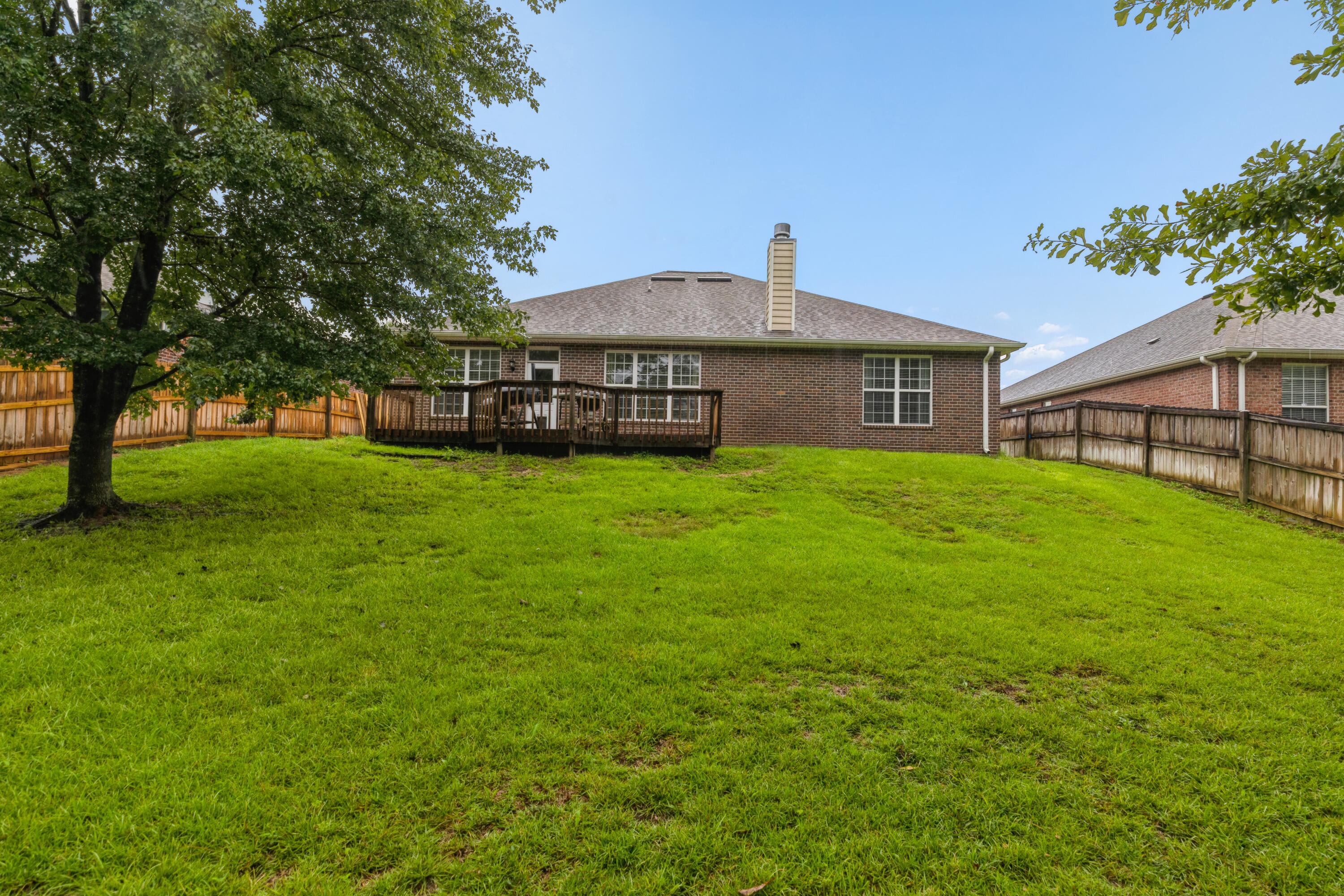 SHADOW PINES - Residential