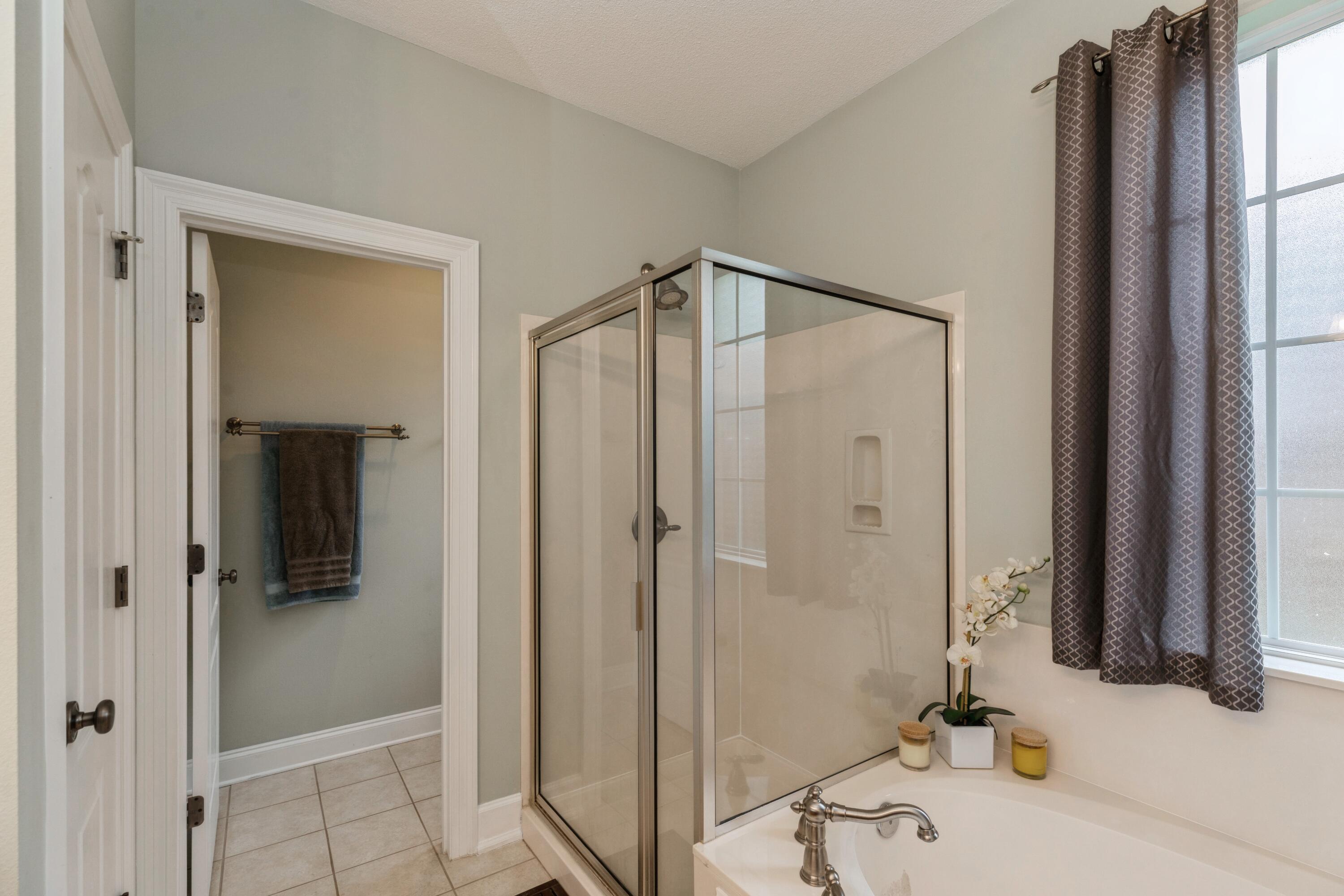 SHADOW PINES - Residential