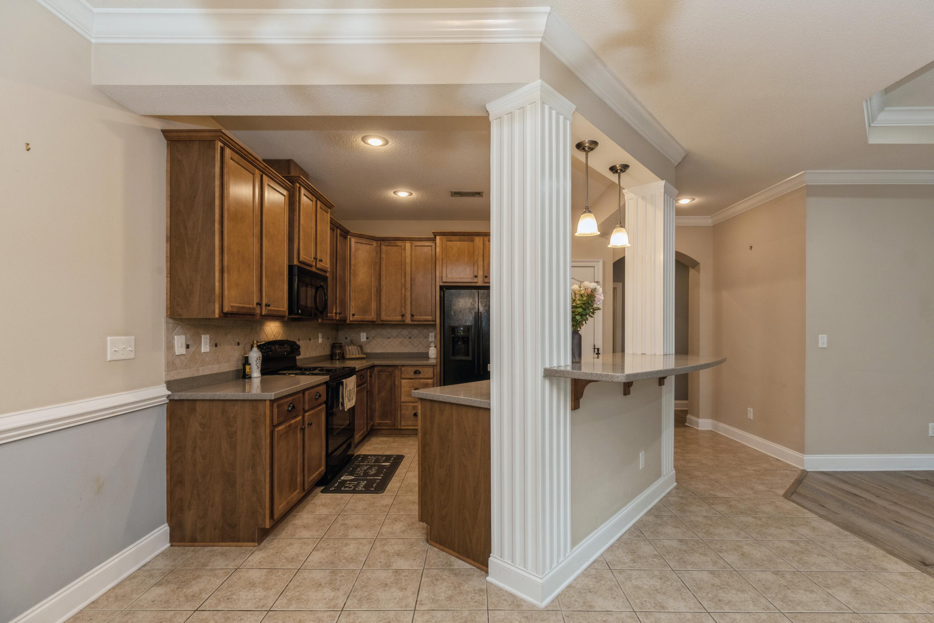 SHADOW PINES - Residential