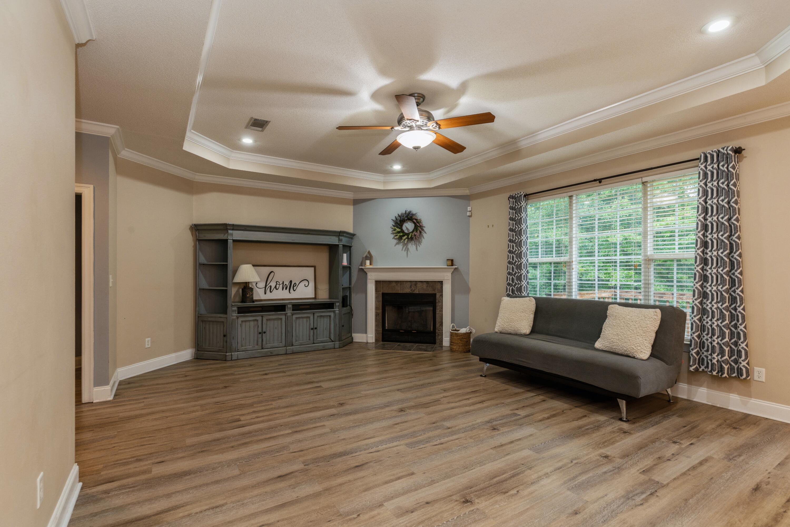 SHADOW PINES - Residential