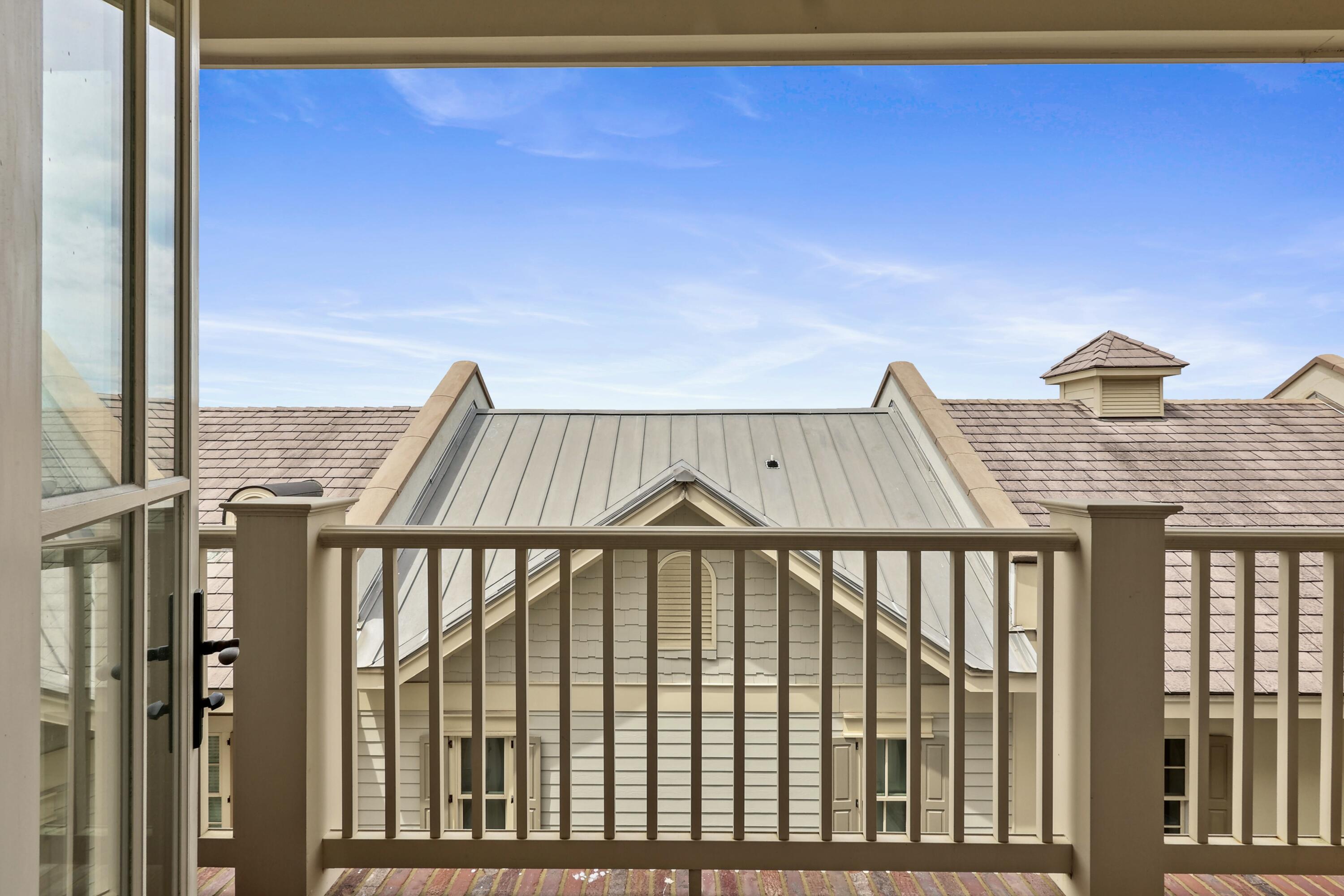 PROMINENCE - Residential