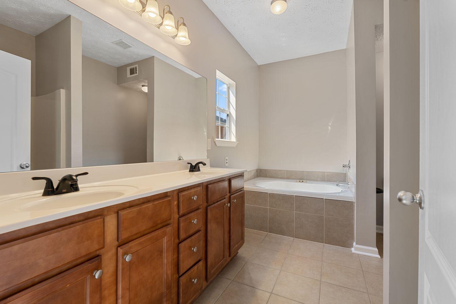 LAKE SILVER 1ST ADDN - Residential