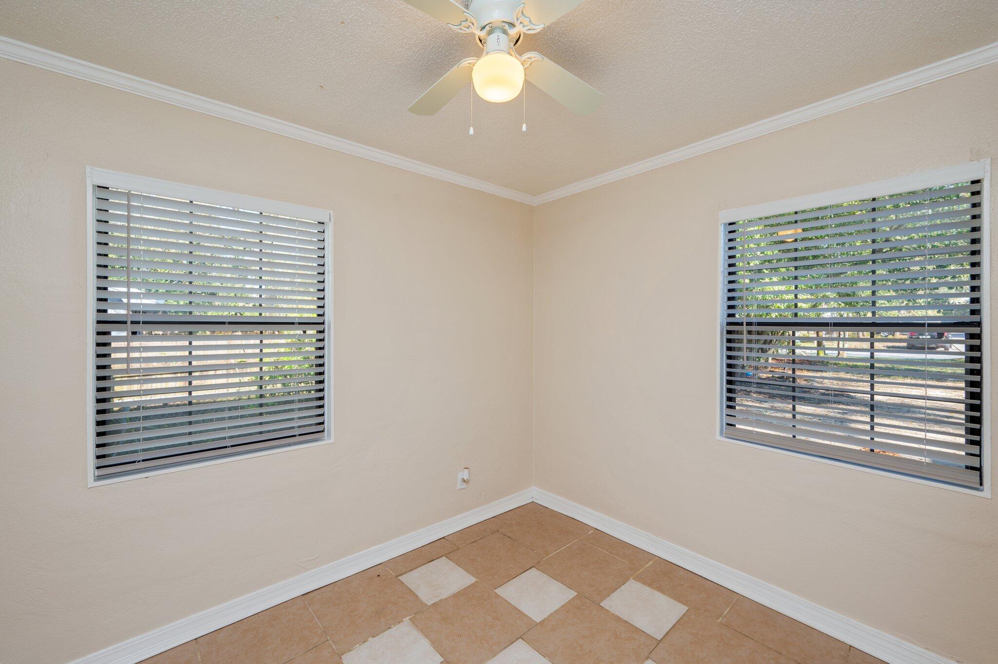 Valparaiso Plat #15 Lot 5 Blk 21 - Residential Lease