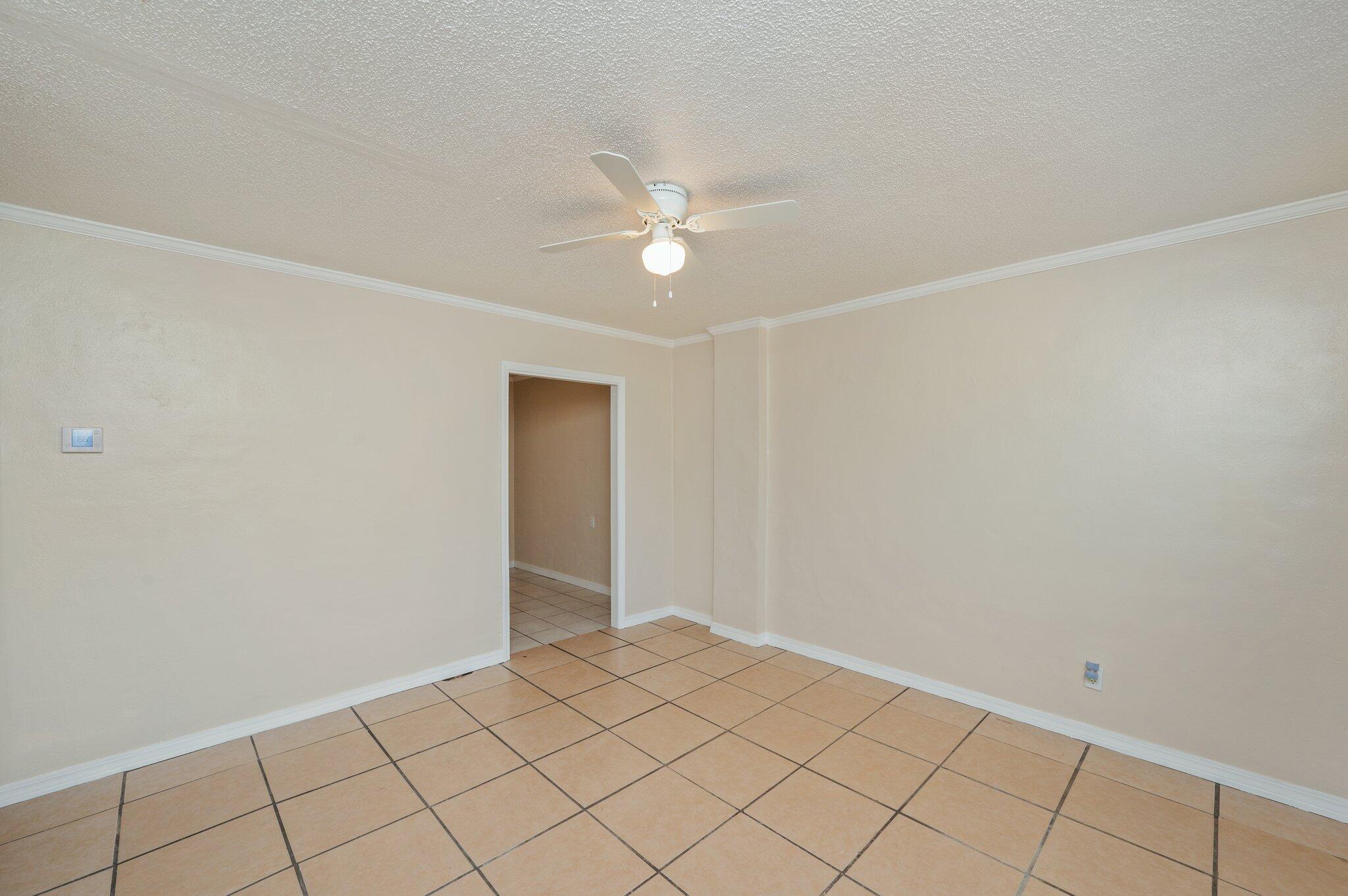 Valparaiso Plat #15 Lot 5 Blk 21 - Residential Lease