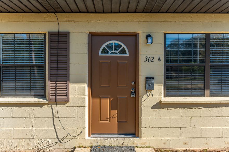 Welcome to this 2 bedroom, 1 bathroom duplex located in Valparaiso. This home features stainless steel appliances, adding a modern touch to the quaint atmosphere. The tile floors throughout the house provide easy maintenance and a clean aesthetic. With a convenient layout and cozy feel, this house is perfect for those seeking a comfortable living space in a prime location. Don't miss out on the opportunity to make this lovely house your new home!