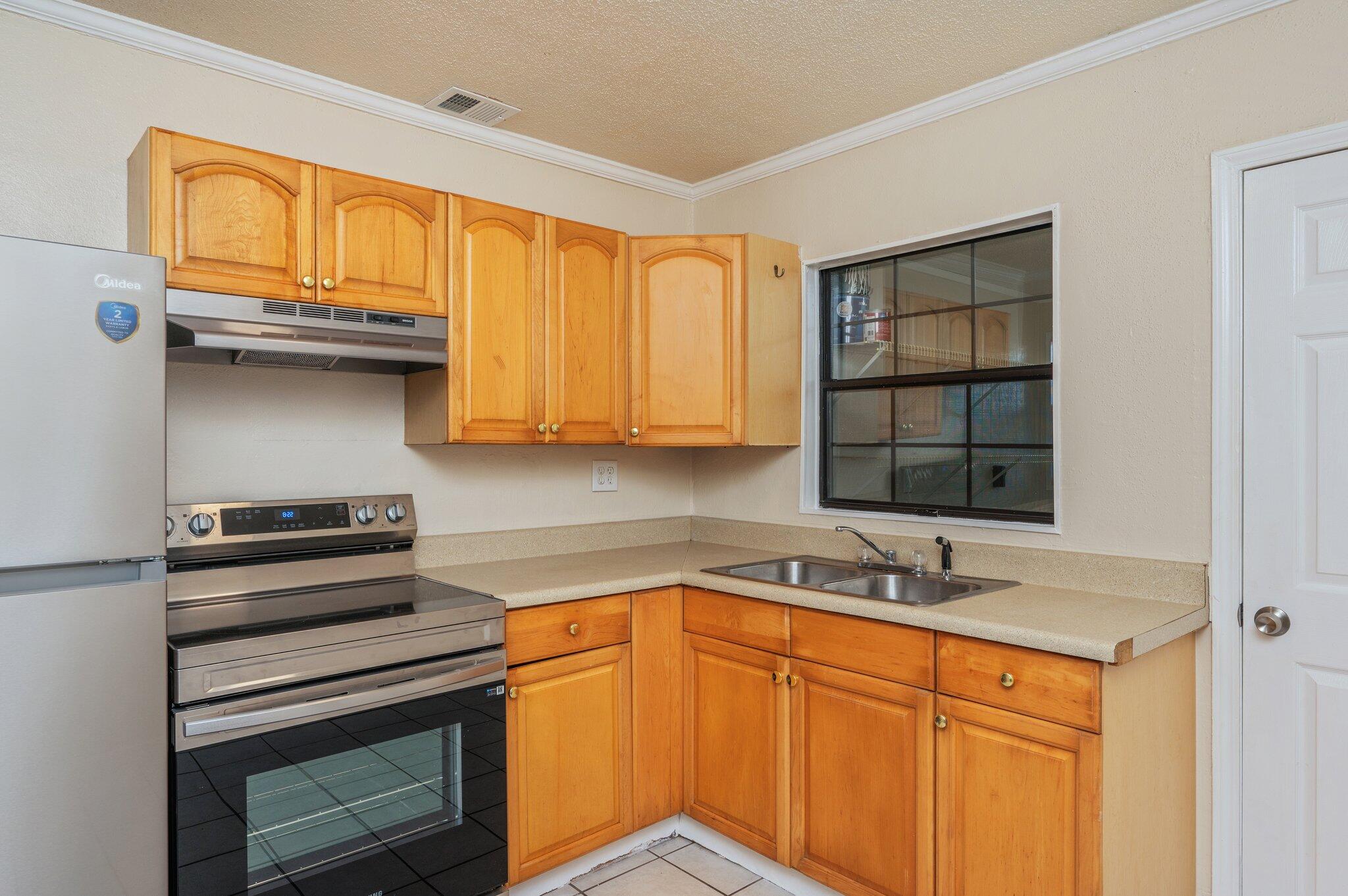 Valparaiso Plat #15 Lot 5 Blk 21 - Residential Lease