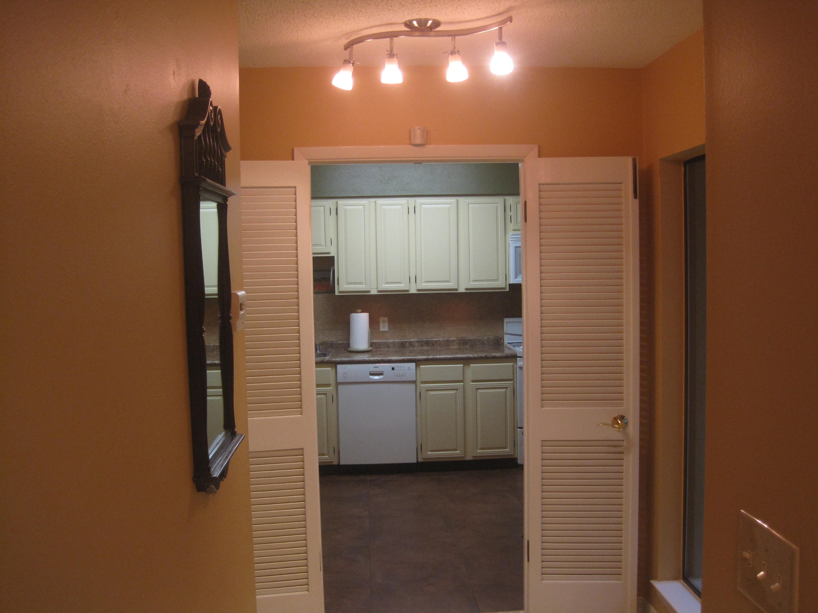 ROYAL OAK VILLAGE - Residential