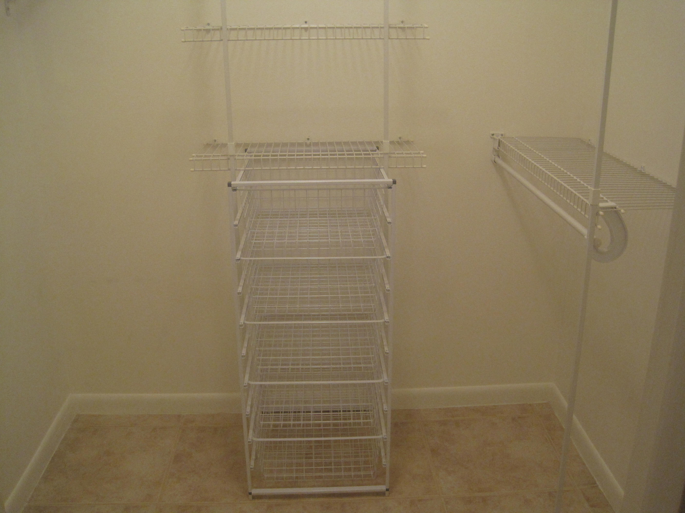 ROYAL OAK VILLAGE - Residential