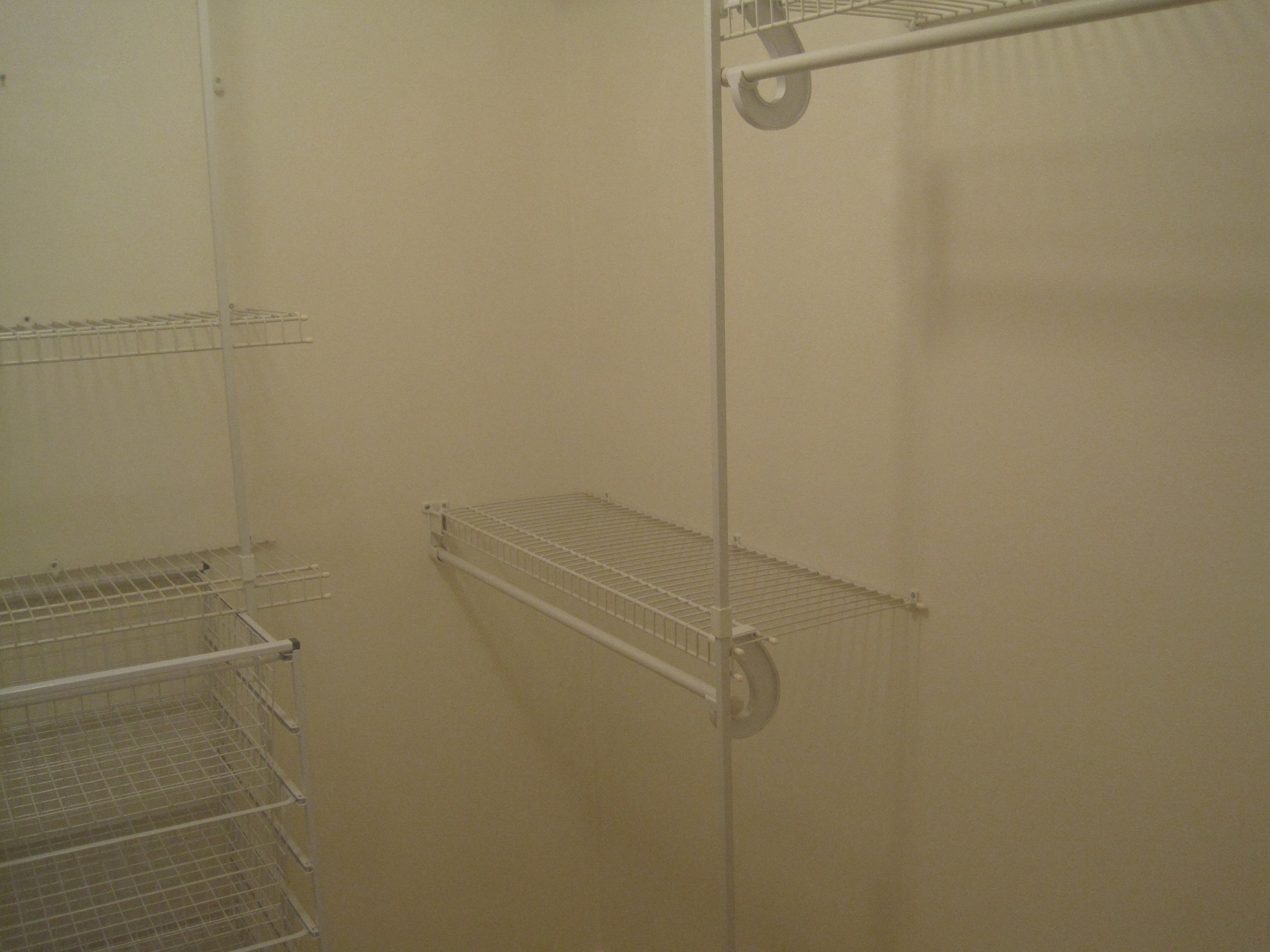 ROYAL OAK VILLAGE - Residential