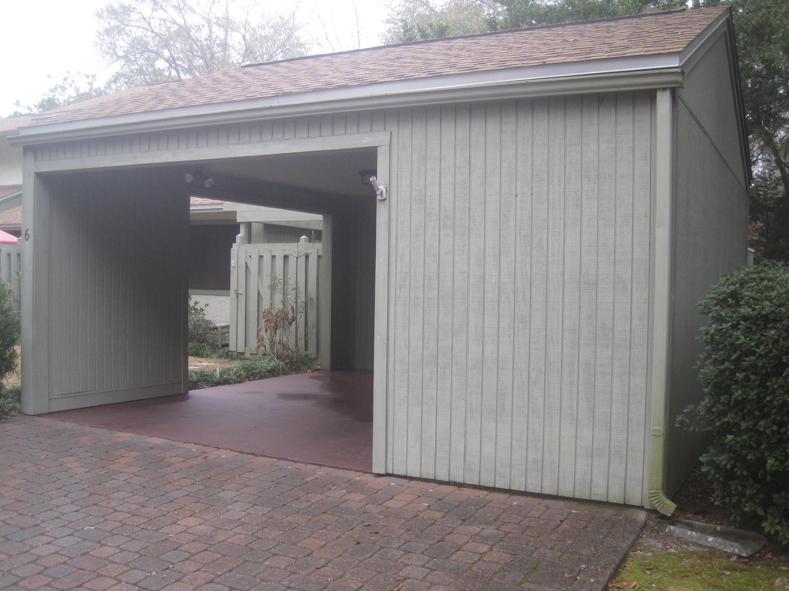 ROYAL OAK VILLAGE - Residential