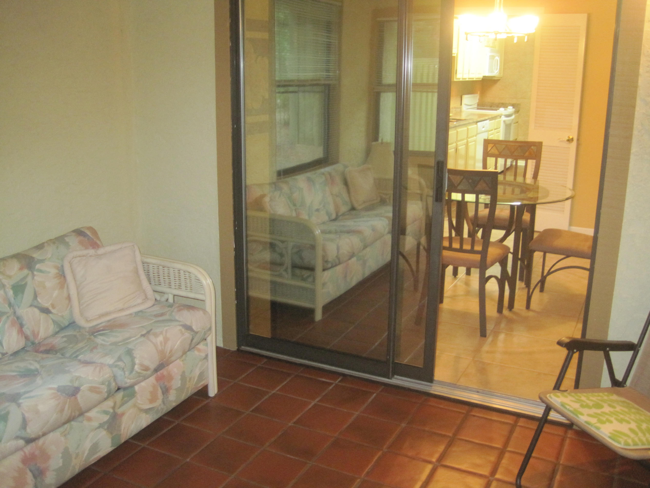 ROYAL OAK VILLAGE - Residential