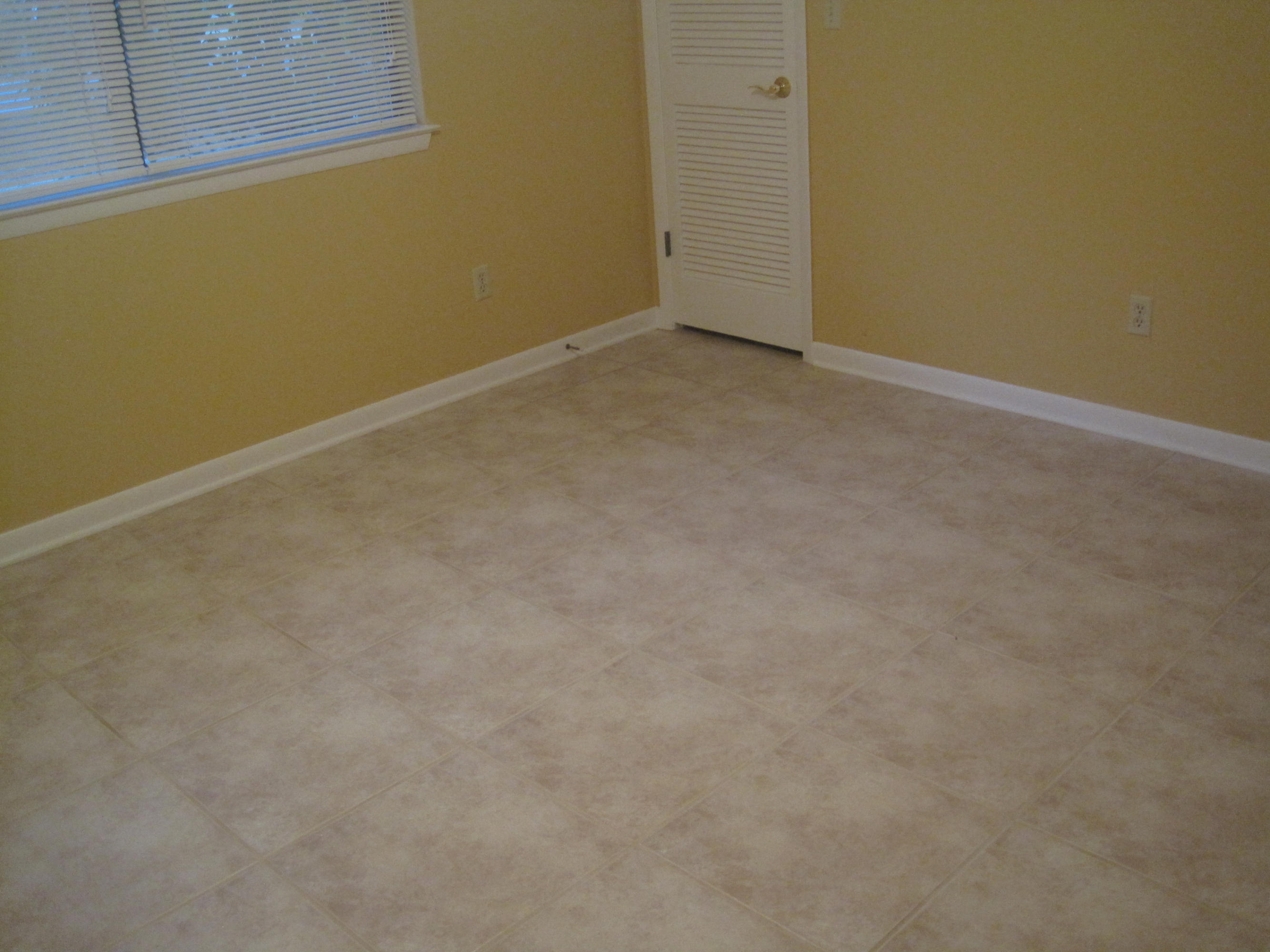 ROYAL OAK VILLAGE - Residential