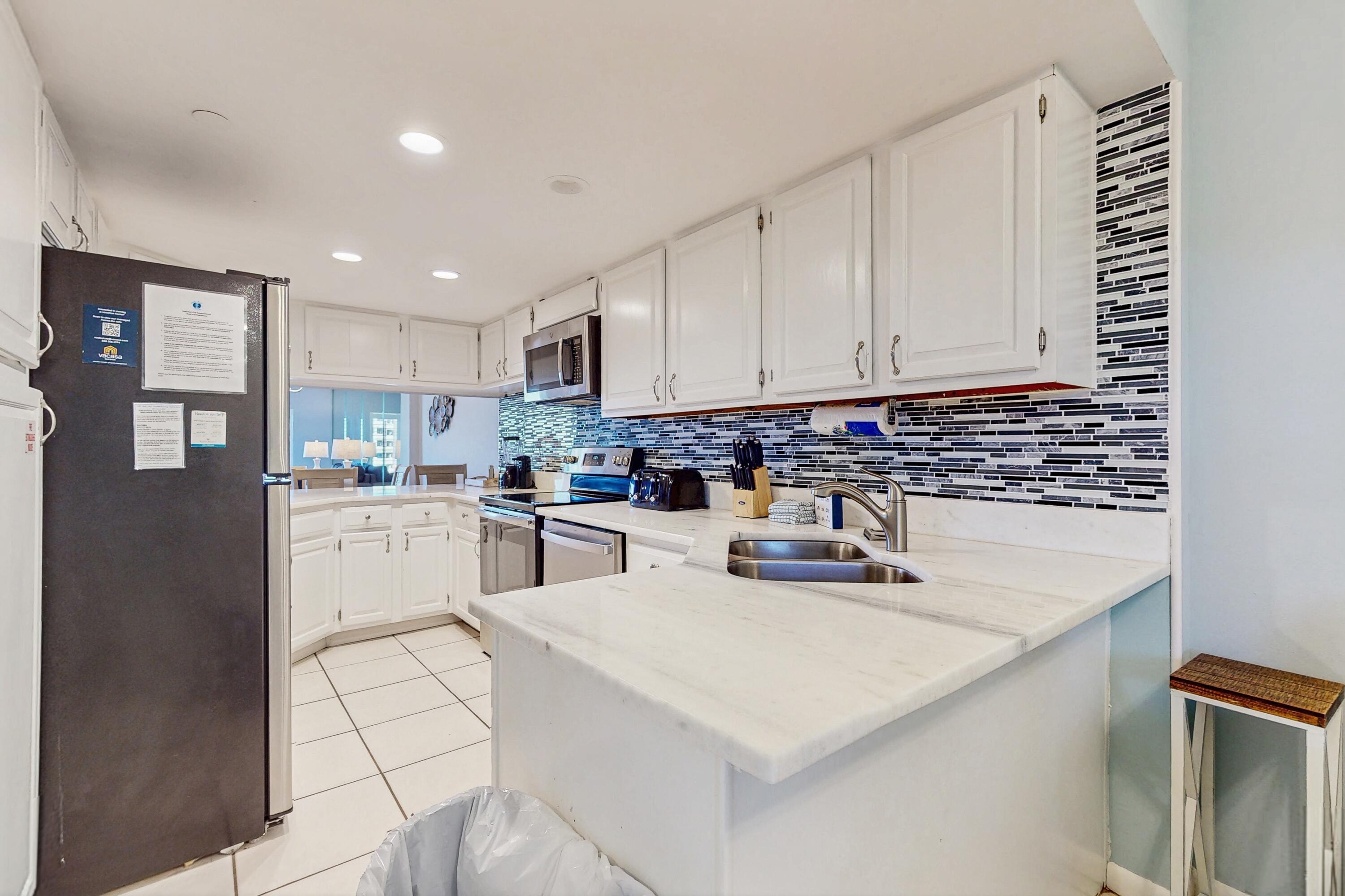 INLET REEF CLUB CONDO - Residential