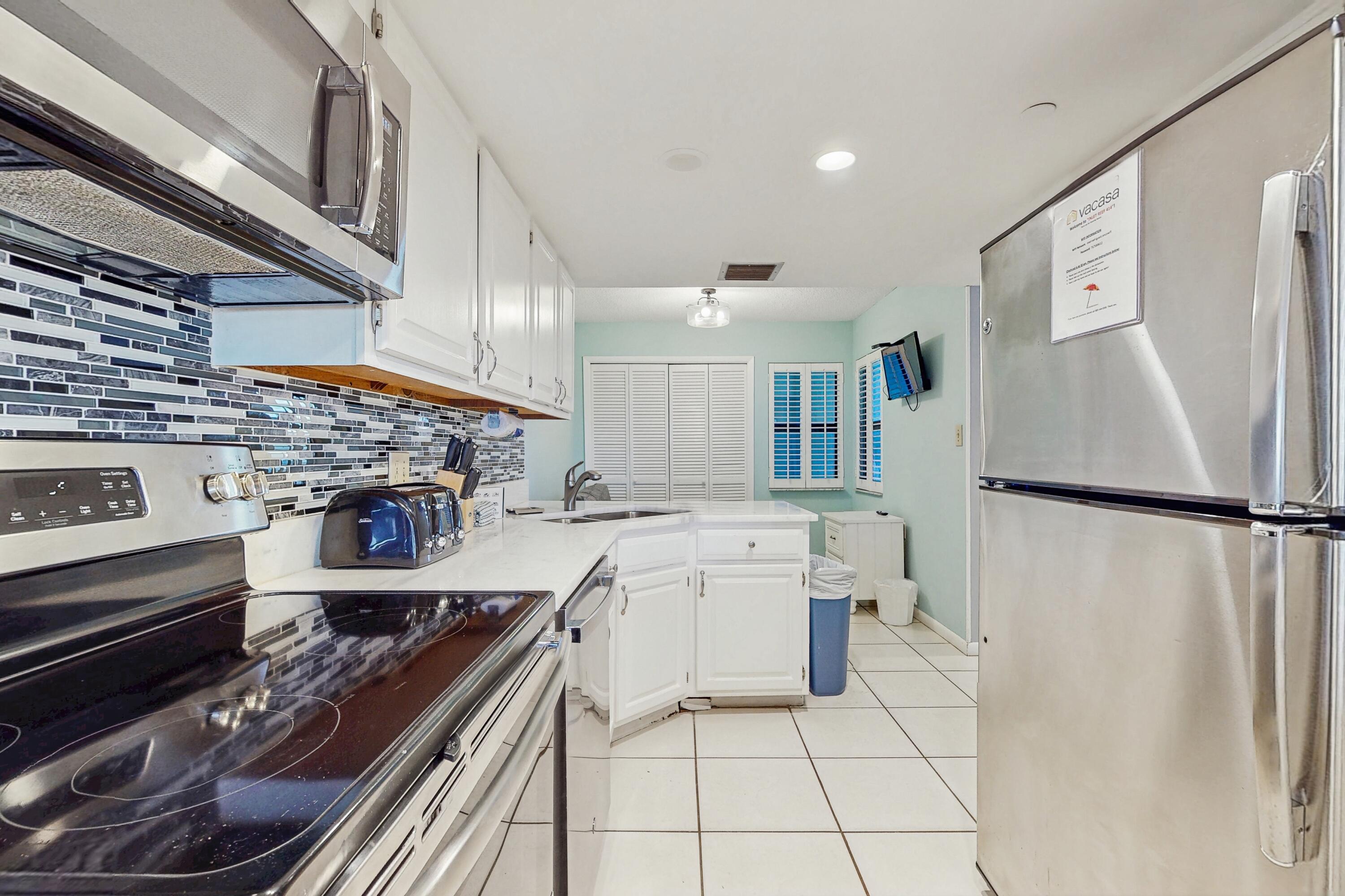 INLET REEF CLUB CONDO - Residential