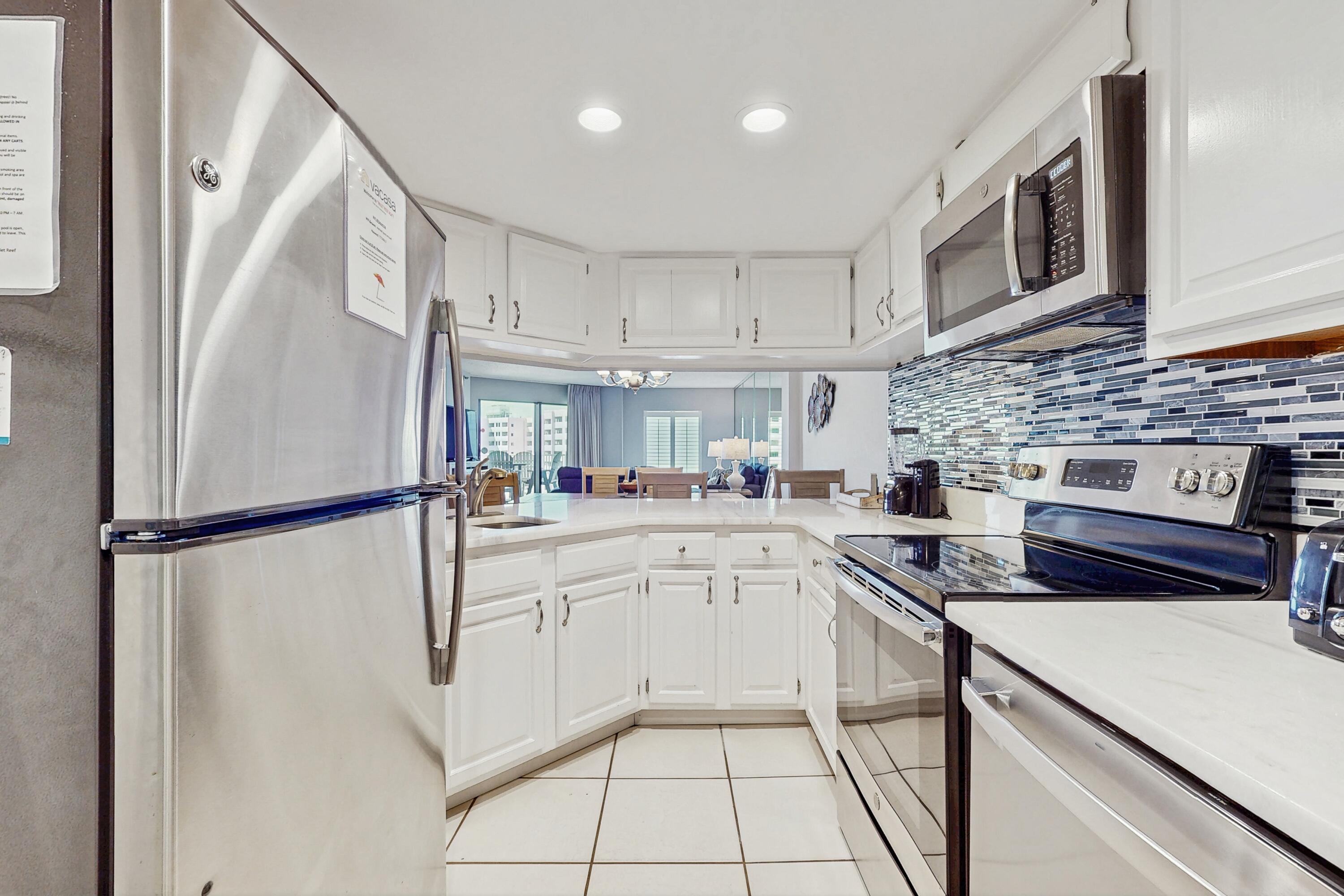 INLET REEF CLUB CONDO - Residential
